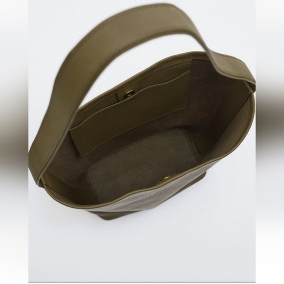 ZARA Leather Bucket Bag - Picture 4 of 9